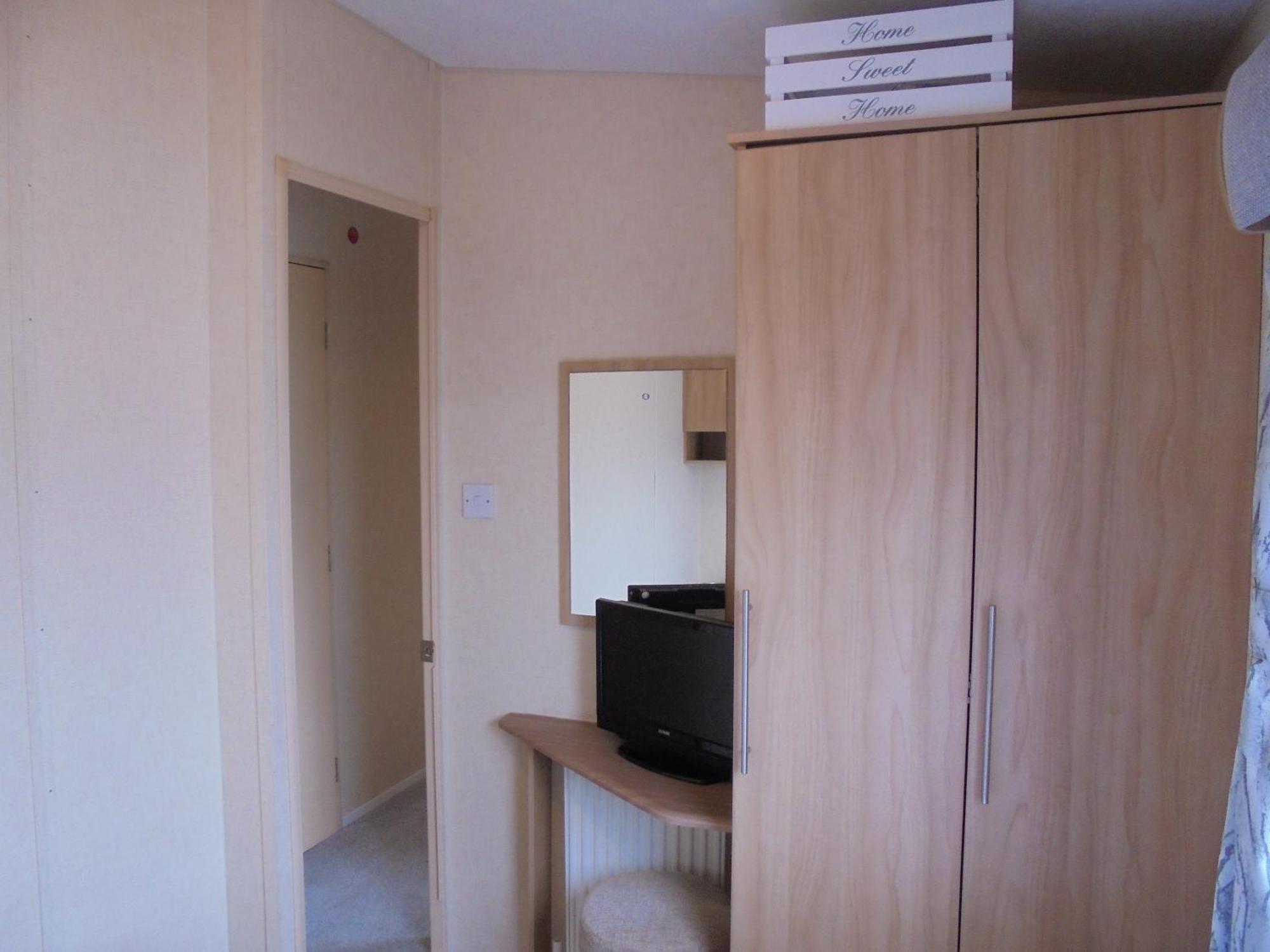 8 Berth On Southview Bowness Central Heated Скегнес Екстериор снимка