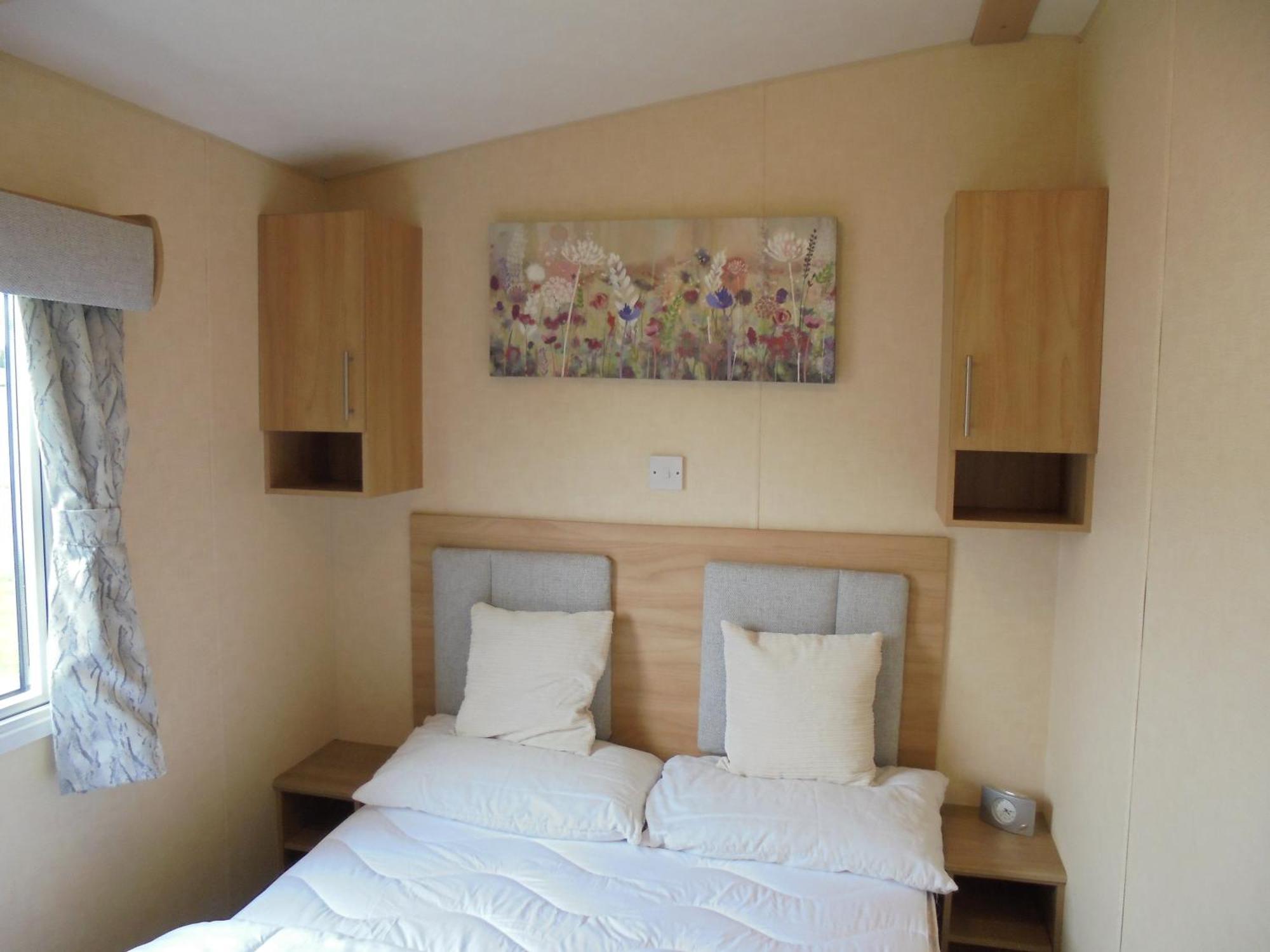 8 Berth On Southview Bowness Central Heated Скегнес Екстериор снимка