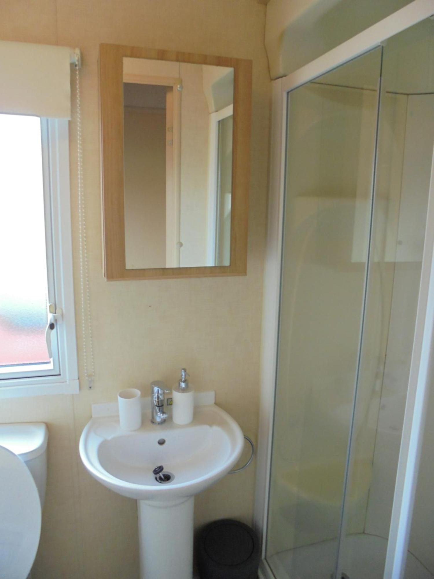 8 Berth On Southview Bowness Central Heated Скегнес Екстериор снимка