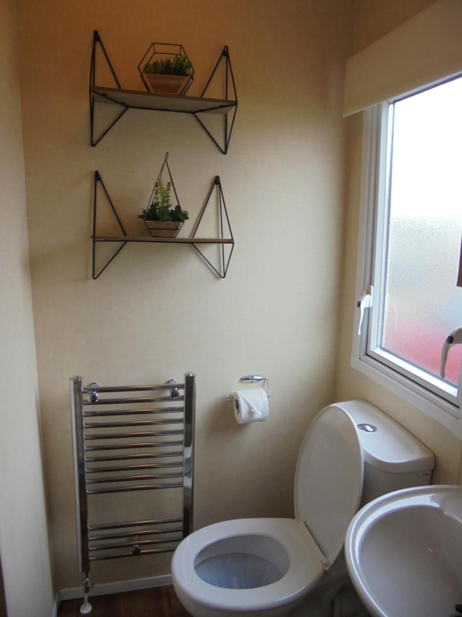 8 Berth On Southview Bowness Central Heated Скегнес Екстериор снимка