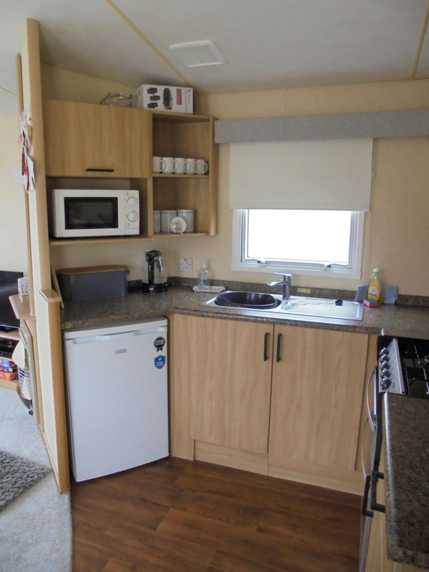 8 Berth On Southview Bowness Central Heated Скегнес Екстериор снимка